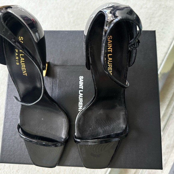 YSL OPYUM SANDALS IN PATENT LEATHER - Picture 5 of 11